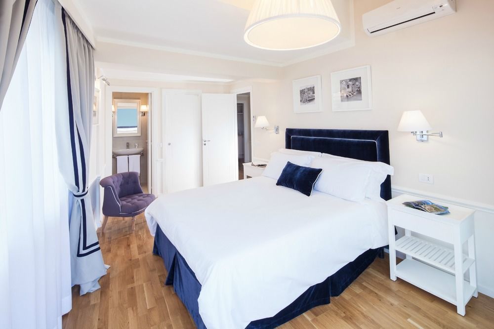 La Malandrina - Apartments & Suites Таорміна Екстер'єр фото